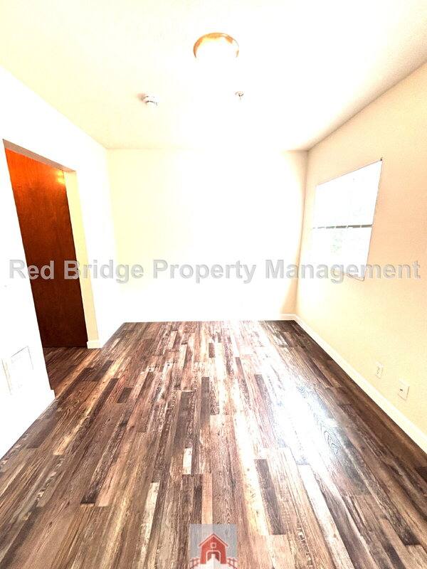 Apartment for rent at 1607 SW Montgomery St #6, Portland, OR 97201