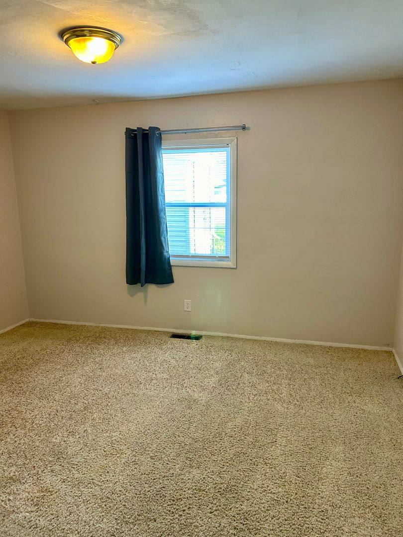 Apartment for rent at 311 E Washington St, Bluffton, IN 46714