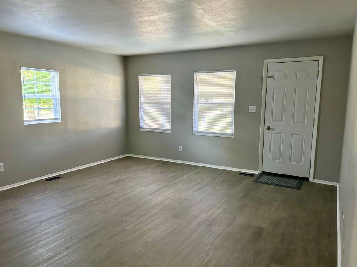 Apartment for rent at 311 E Washington St, Bluffton, IN 46714