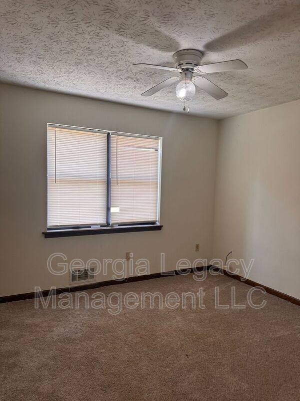 House for rent at 1122 Sweetwater Circle, Athens, GA 30606