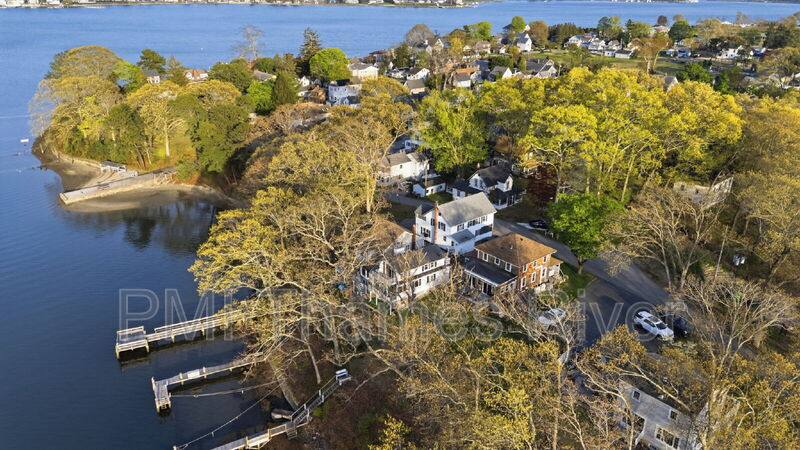 House for rent at 33 Laurel St, Niantic, CT 06357