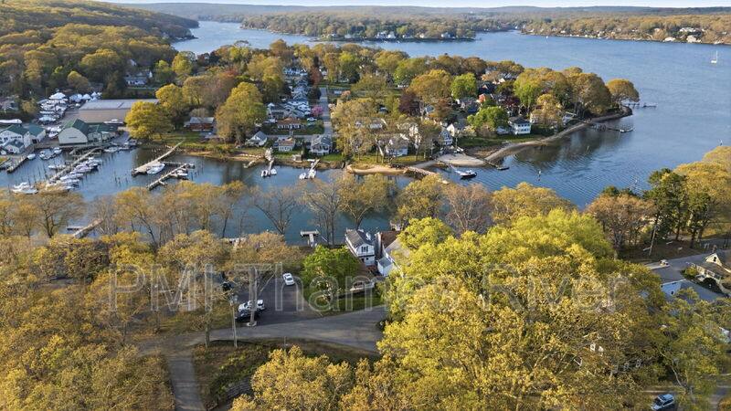 House for rent at 33 Laurel St, Niantic, CT 06357
