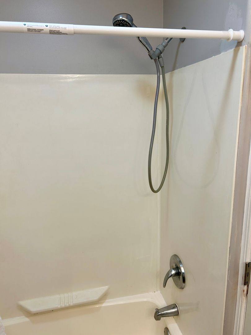 House for rent at 6165 S Jersey St, Bluffton, IN 46714