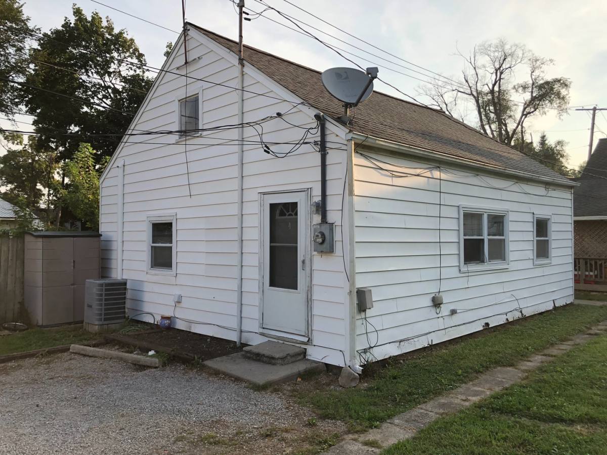 House for rent at 6165 S Jersey St, Bluffton, IN 46714