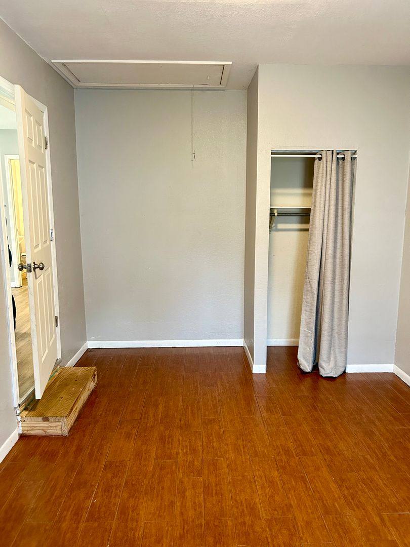 House for rent at 6165 S Jersey St, Bluffton, IN 46714