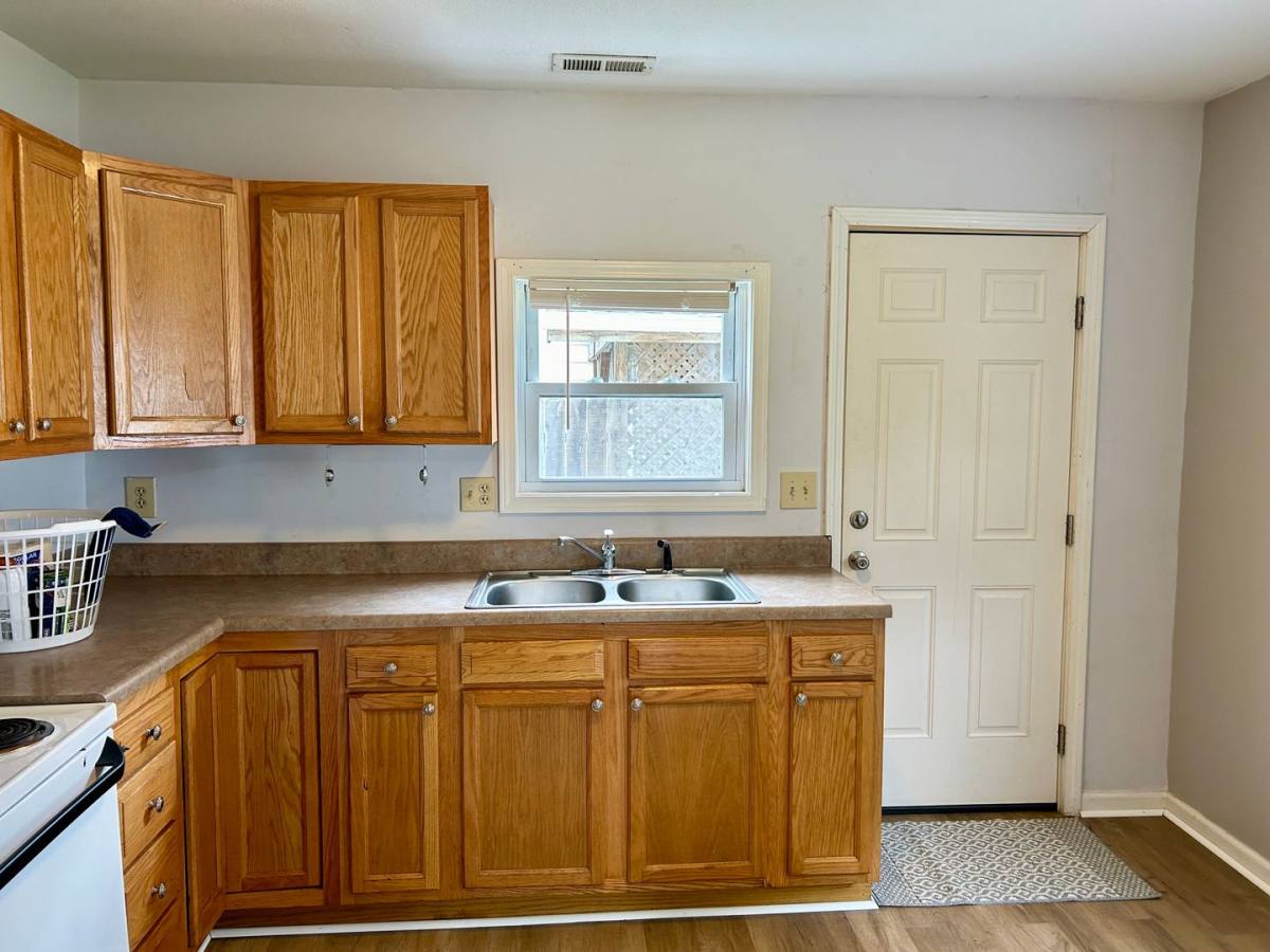 House for rent at 6165 S Jersey St, Bluffton, IN 46714
