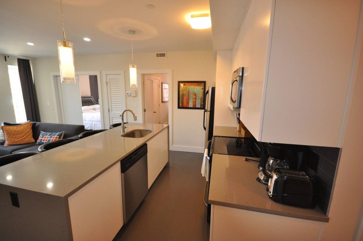 654 Massachusetts Ave #2B, Boston, MA 02118