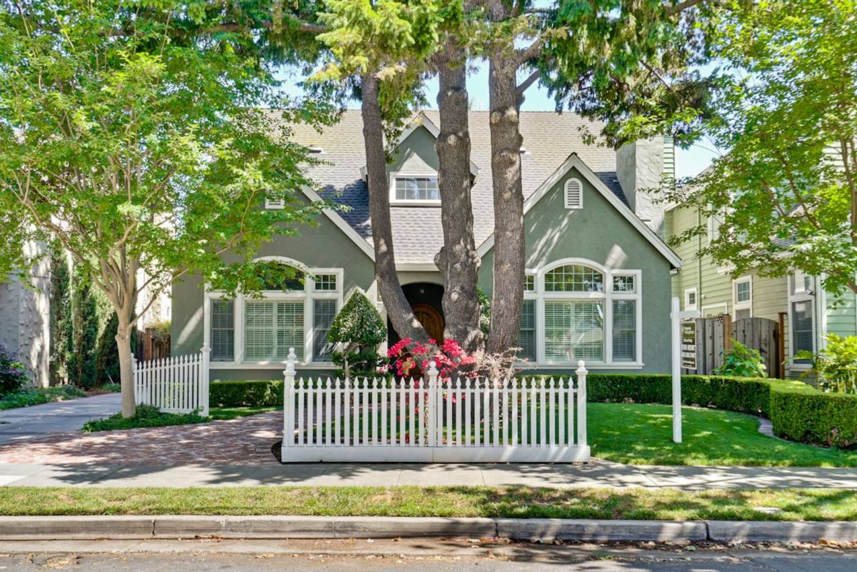 House for rent at 1150 Meredith Ave, San Jose, CA 95125