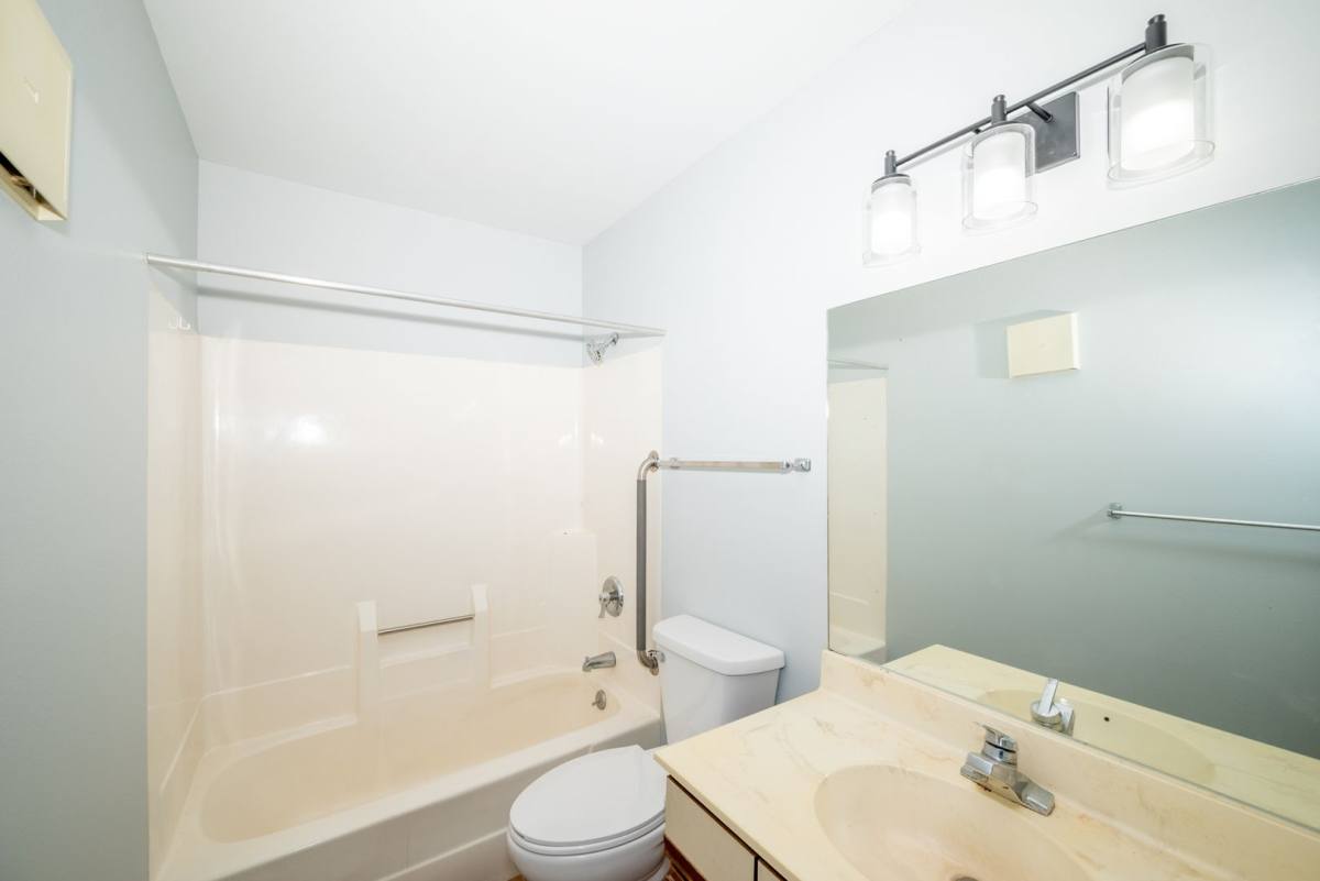 Apartment for rent at 130 S Burritt Ave, Wisconsin Dells, WI 53965