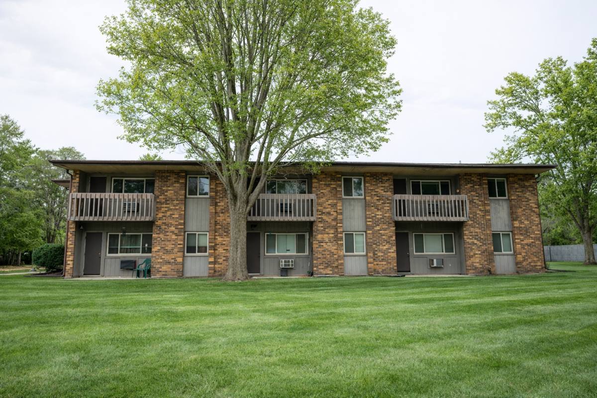 Apartment for rent at 130 S Burritt Ave, Wisconsin Dells, WI 53965