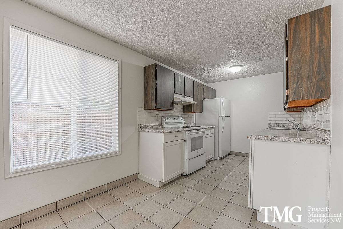 Apartment for rent at 1559 NE 201st Ave, Fairview, OR 97024