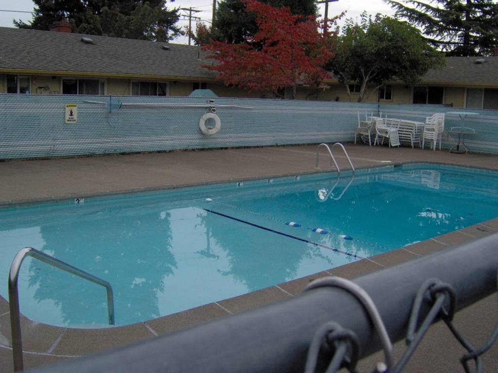 Apartment for rent at 151-201 Maple St, Junction City, OR 97448