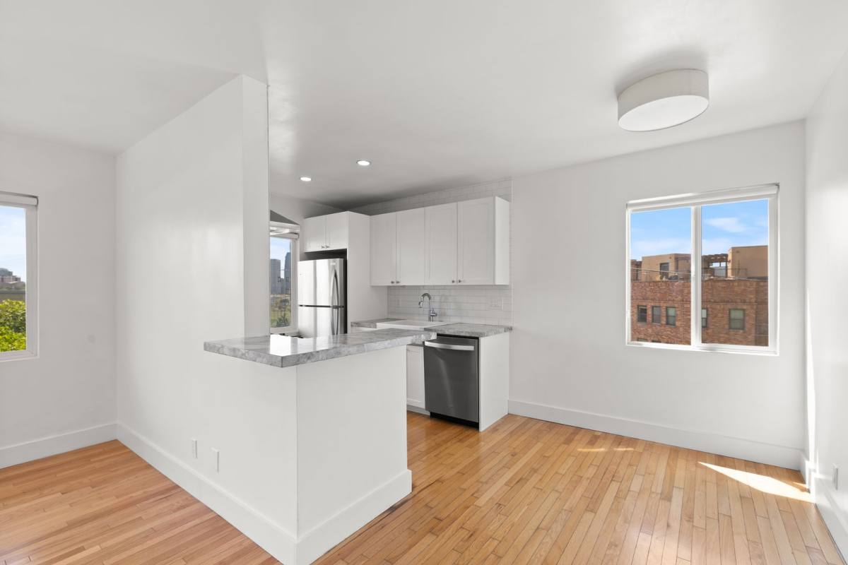 Apartment for rent at 1167 Bellevue Ave, Los Angeles, CA 90012