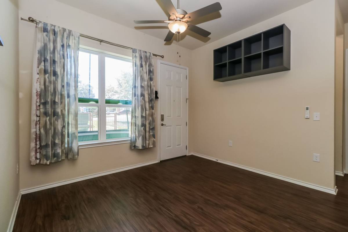 Condo for rent at 8601 W Gate Blvd, Austin, TX 78745