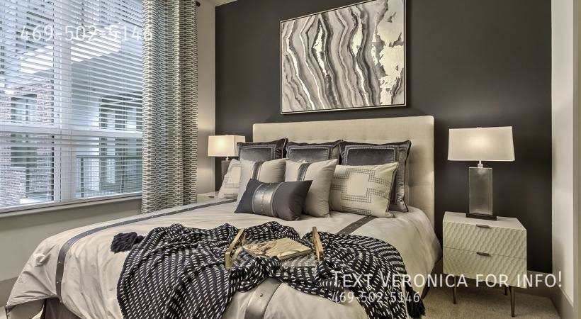 Apartment for rent at 4926 Mission Ave, Dallas, TX 75206