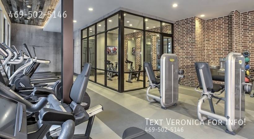 Apartment for rent at 4926 Mission Ave, Dallas, TX 75206