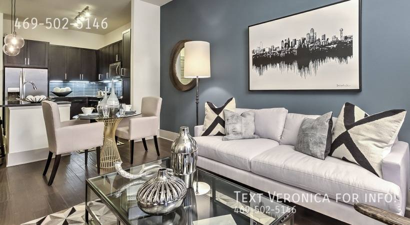 Apartment for rent at 4926 Mission Ave, Dallas, TX 75206