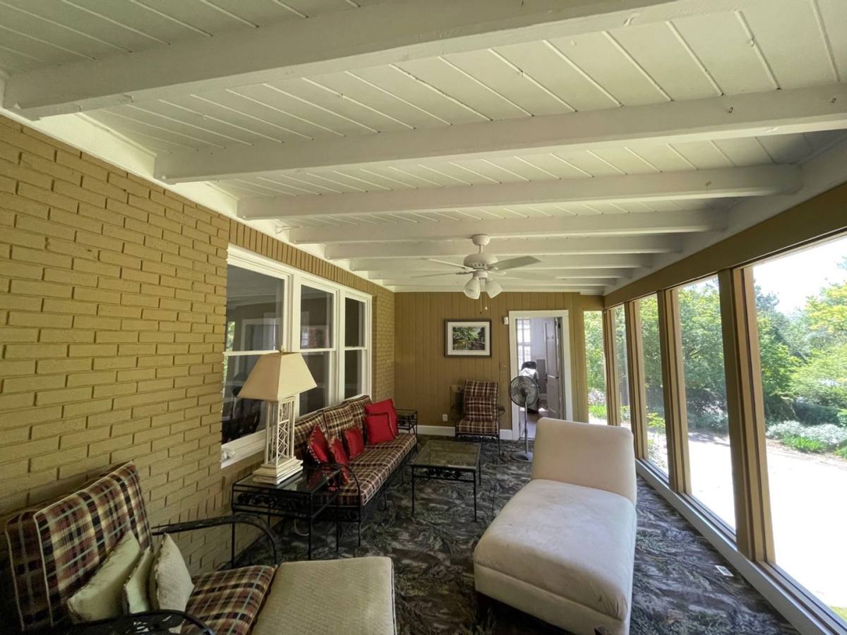 Townhouse for rent at 329 Country Club Rd, Lagrange, GA 30240