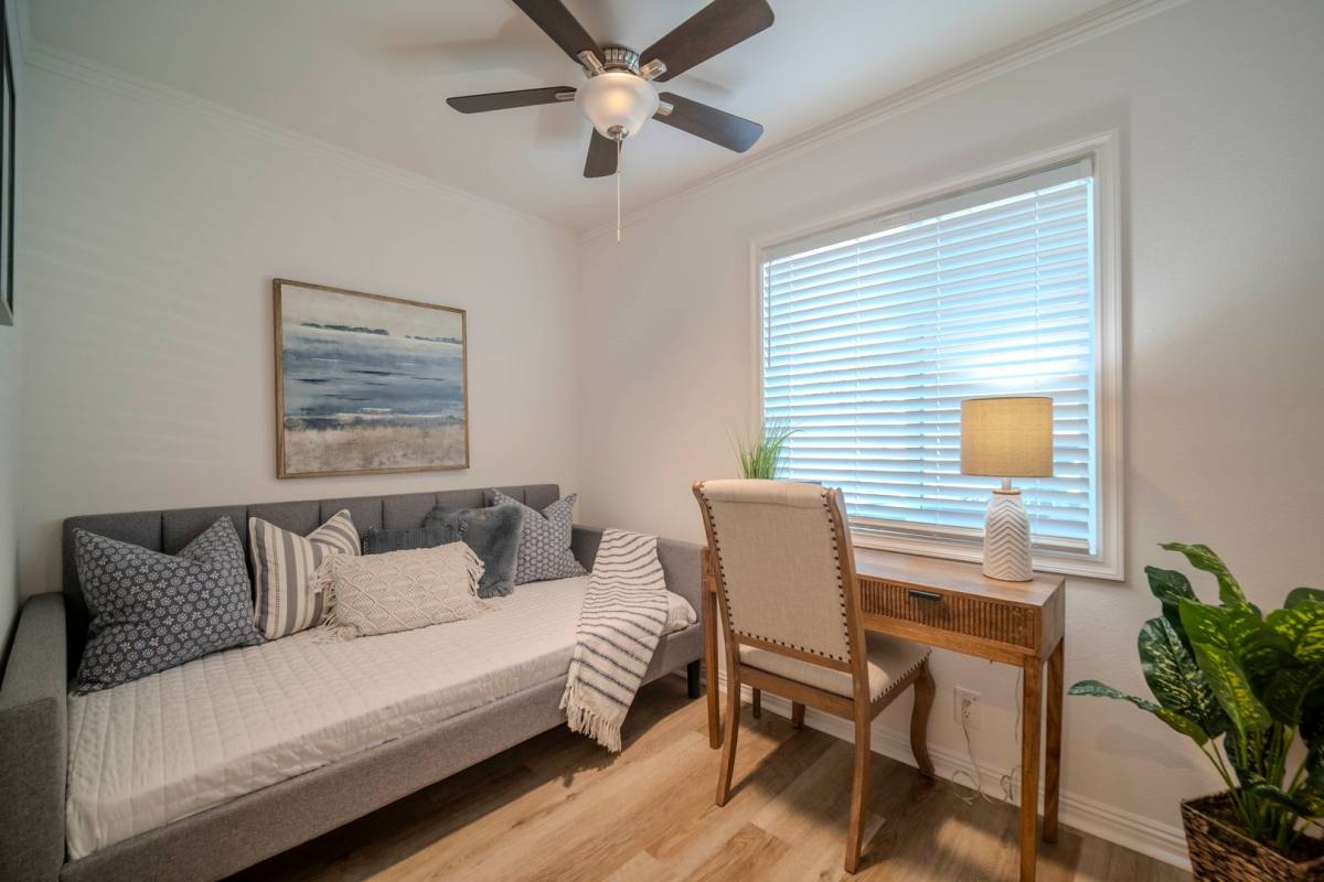 Apartment for rent at 331 Avocado St, Costa Mesa, CA 92627