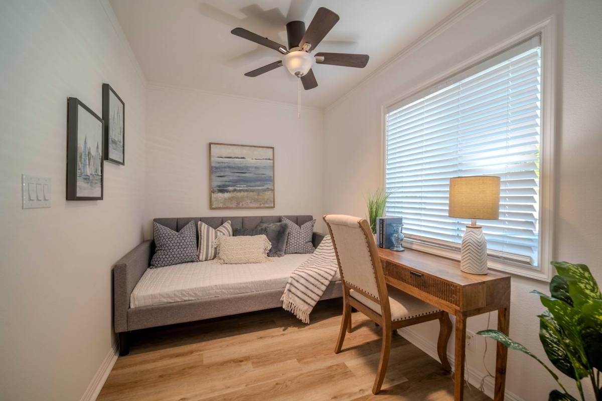 Apartment for rent at 331 Avocado St, Costa Mesa, CA 92627