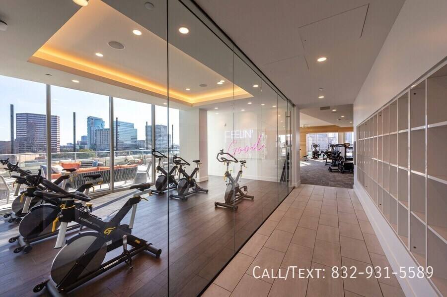 Apartment for rent at 1697 Sage Rd #APO1, Houston, TX 77056