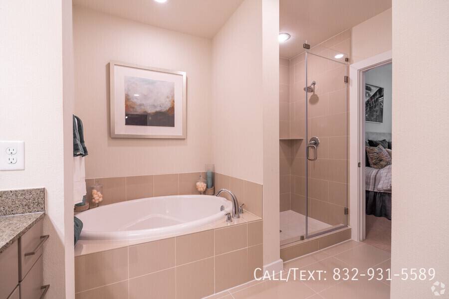Apartment for rent at 800 Smith St #5CF2, Houston, TX 77002
