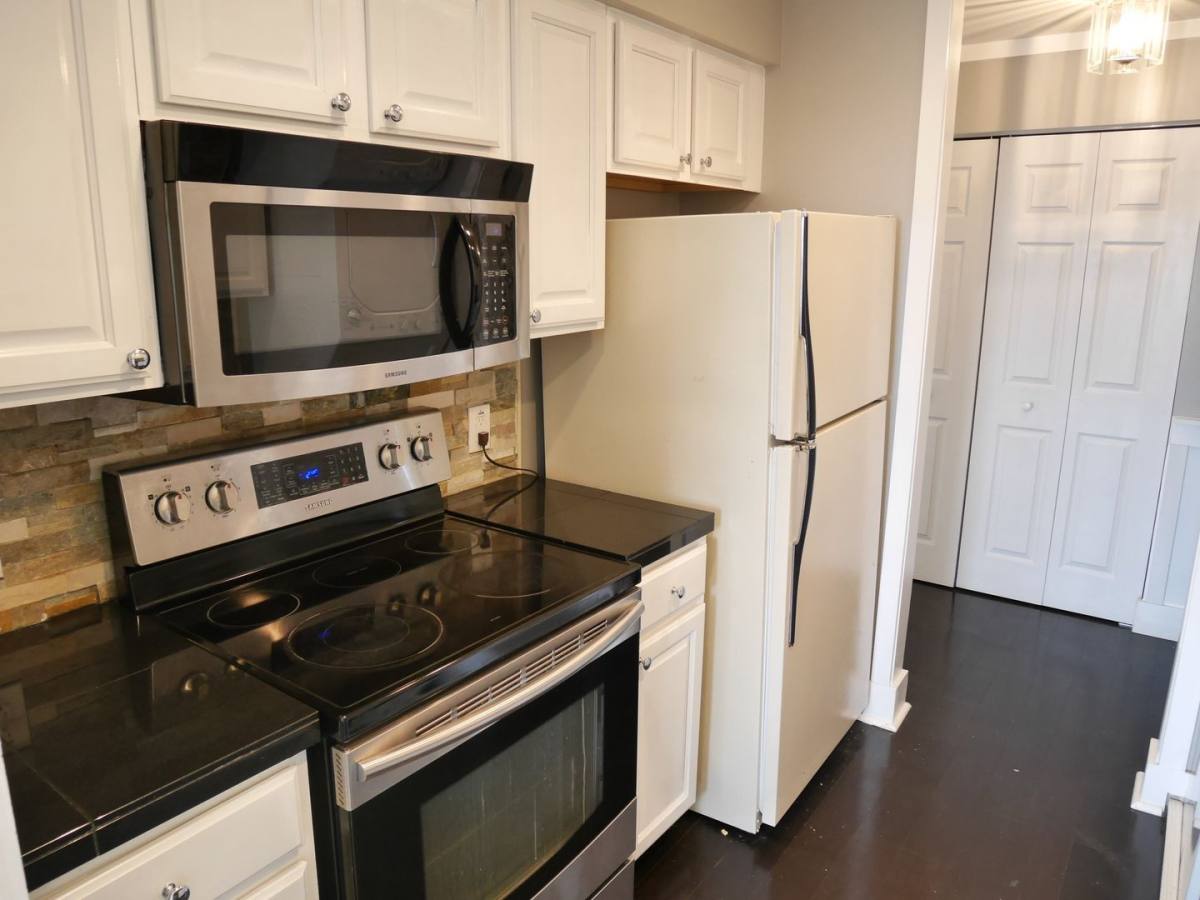 Condo for rent at 8369 Montgomery Run Rd #I, Ellicott City, MD 21043