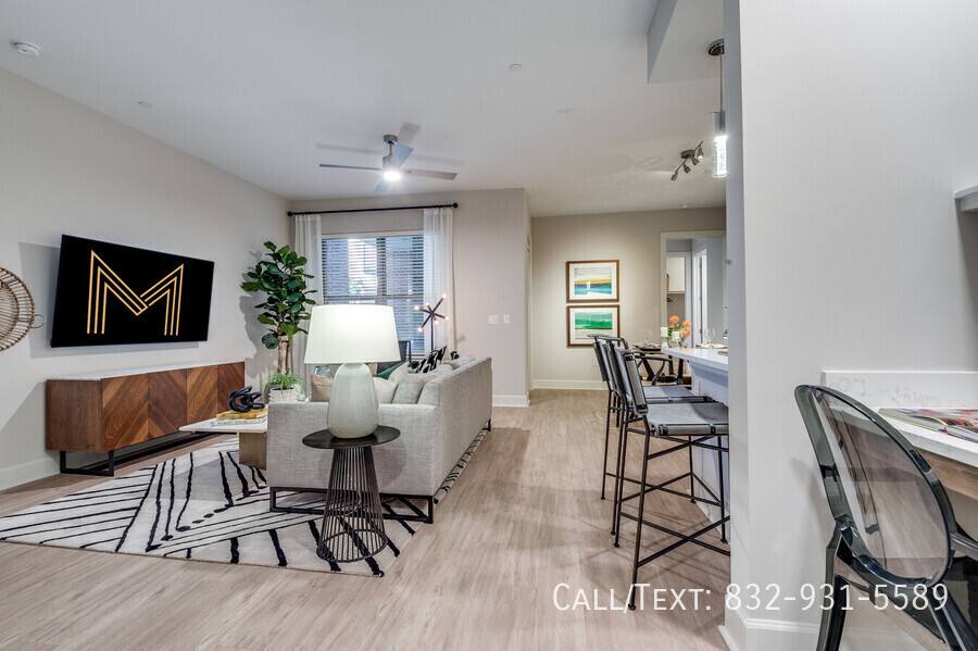 Apartment for rent at 1001 Eberhard St #MBB2, Houston, TX 77019