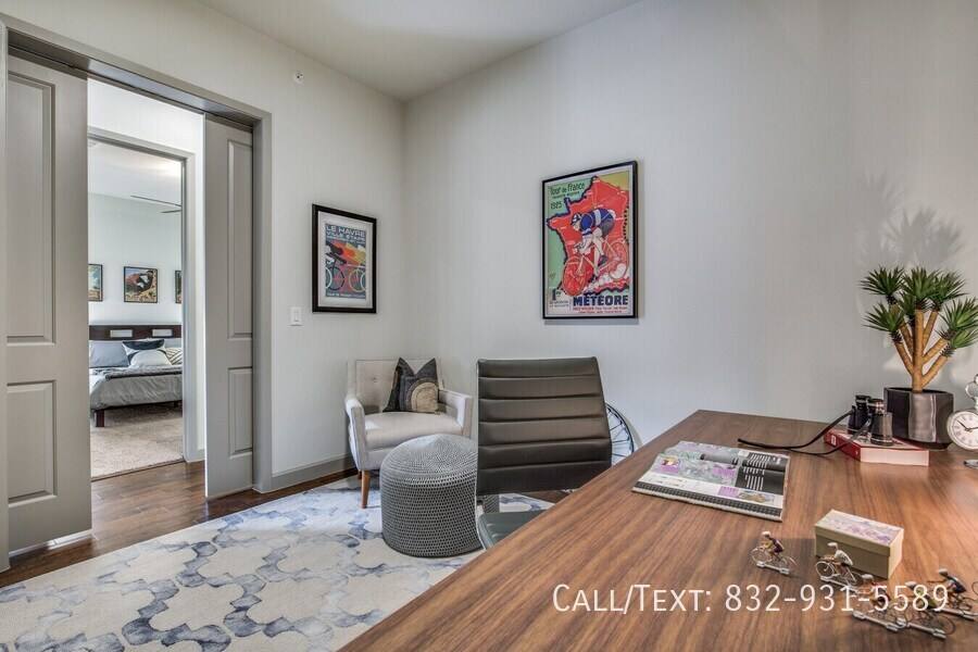 Apartment for rent at 4599 Bellaire Blvd #SCR3, Bellaire, TX 77401