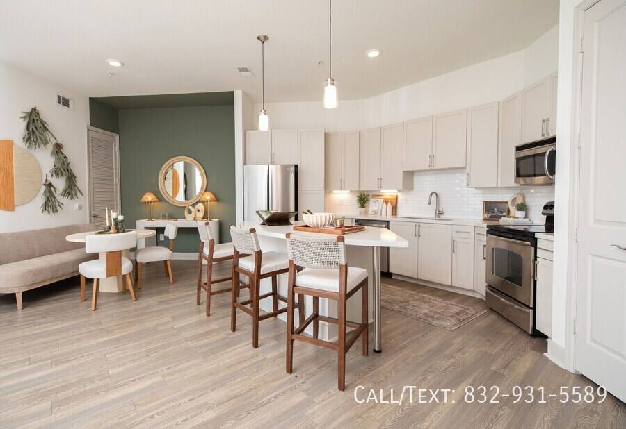 Apartment for rent at 3400 Westheimer Rd, Houston, TX 77019