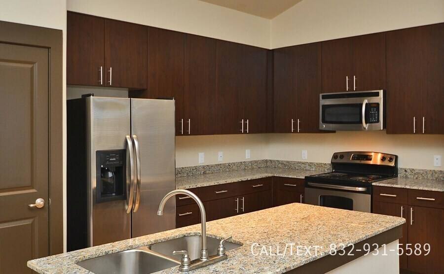Apartment for rent at 13720 Lockwood Rd #10PSD4, Houston, TX 77044