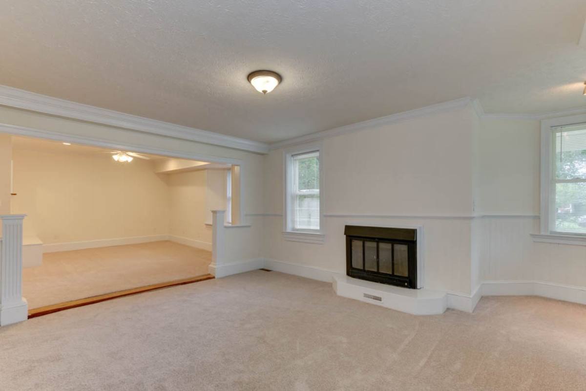 House for rent at 1302 Dare Rd, Yorktown, VA 23692