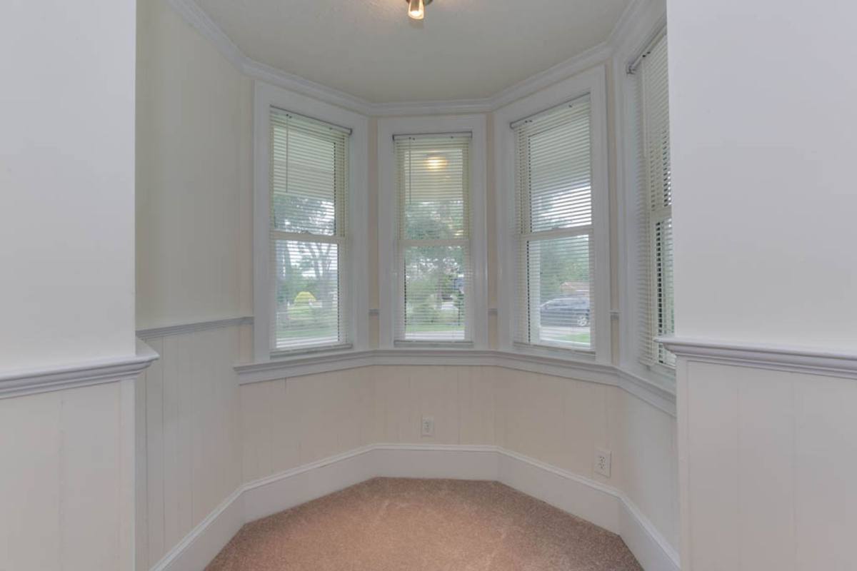 House for rent at 1302 Dare Rd, Yorktown, VA 23692