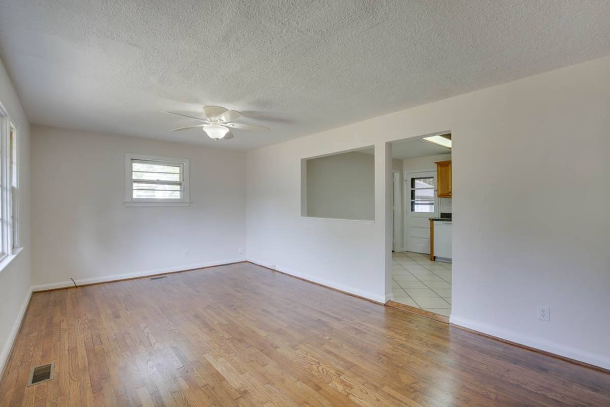 House for rent at 106 Woodhaven Rd, Newport News, VA 23608