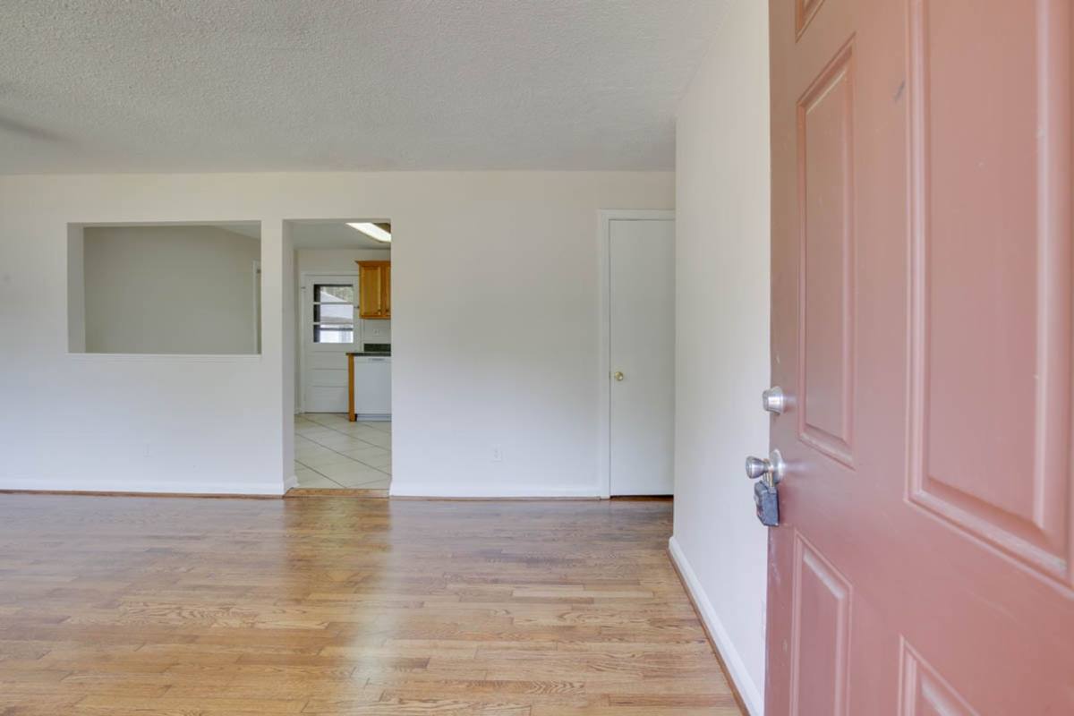 House for rent at 106 Woodhaven Rd, Newport News, VA 23608