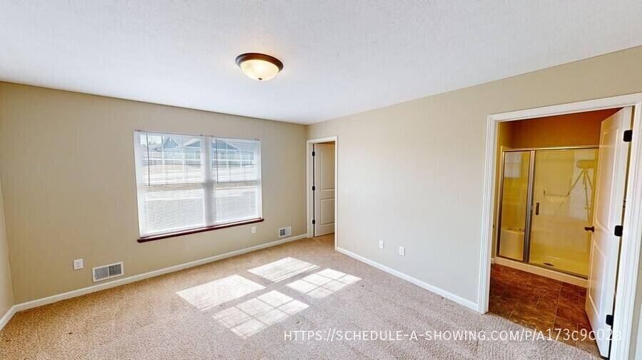 Townhouse for rent at 1806 N Creek Circle, Marquette, MI 49855