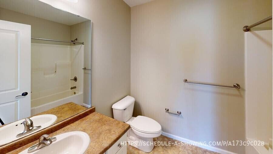 Townhouse for rent at 1806 N Creek Circle, Marquette, MI 49855