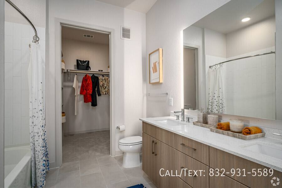 Apartment for rent at 1373 Taft St #L1, Houston, TX 77019