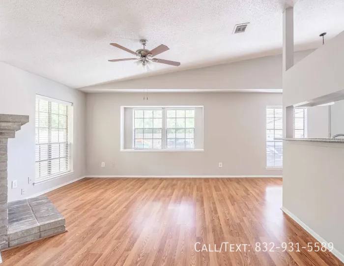 Apartment for rent at 2399 James Bowie Dr #APG, Baytown, TX 77520