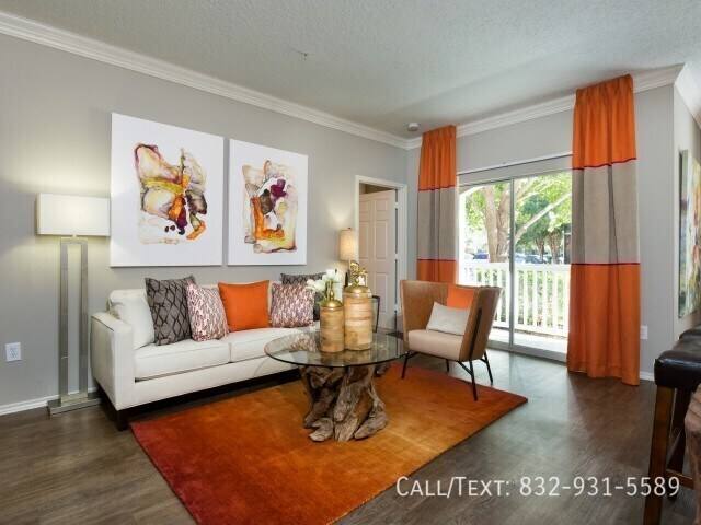 Apartment for rent at 1108 Enclave Parkway #AEE1, Houston, TX 77077