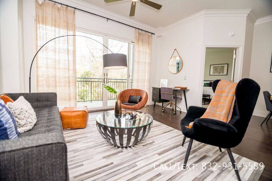 Apartment for rent at 6499 Arnot St #BOTB1, Houston, TX 77007