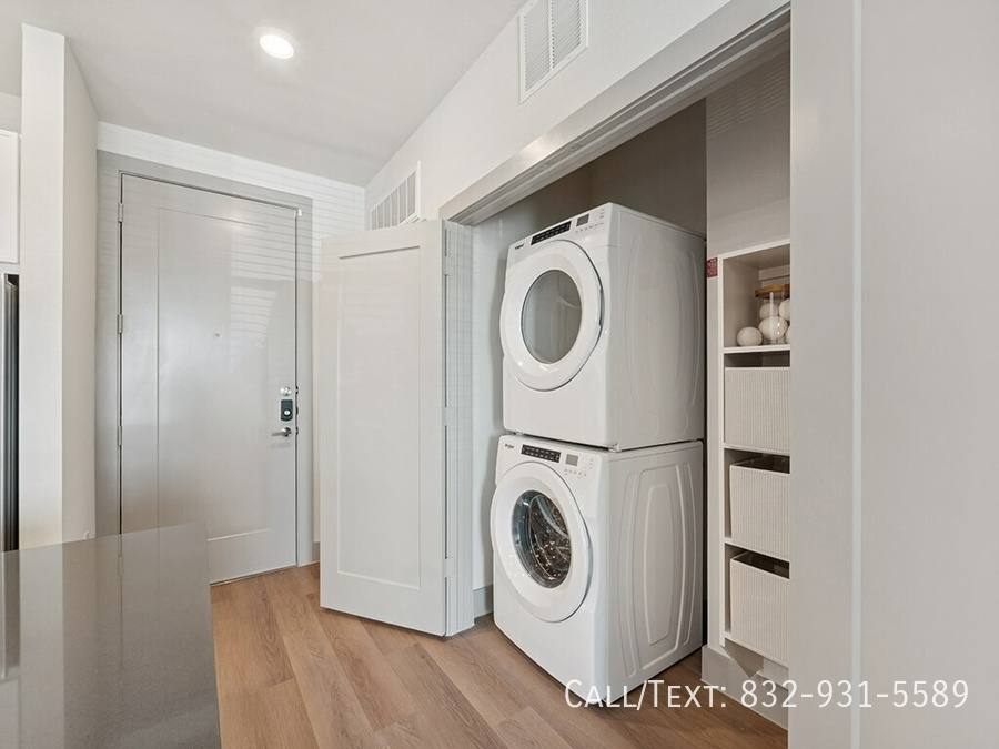 Apartment for rent at 1993 Silver St #HA15, Houston, TX 77007