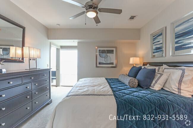 Apartment for rent at 1757 Walker St #OPP1, Houston, TX 77010