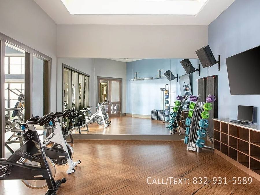 Townhouse for rent at 2800 Greenbusch Rd #OFL, Katy, TX 77494