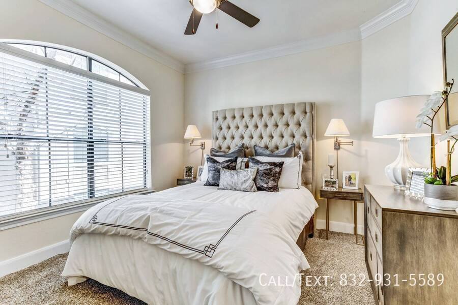 Apartment for rent at 499 Carnarvon Dr #POAW1, Houston, TX 77024