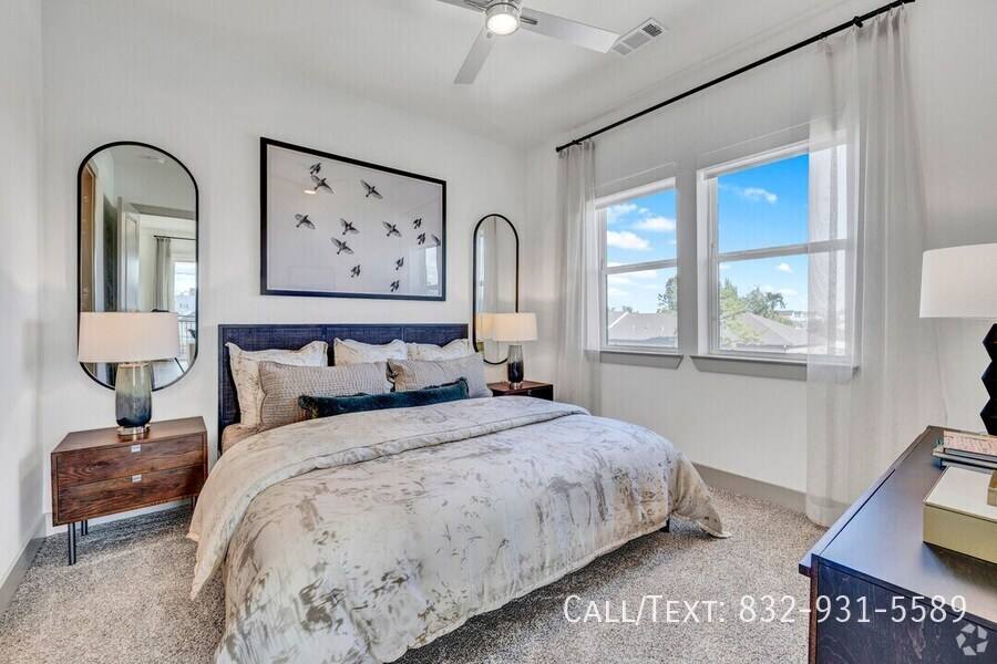 Apartment for rent at 2148 Bevis St #BEH2, Houston, TX 77008