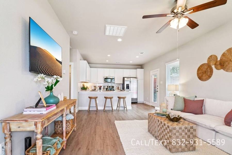 Apartment for rent at 14001 Horseshoe Bend #CGL1, Conroe, TX 77384
