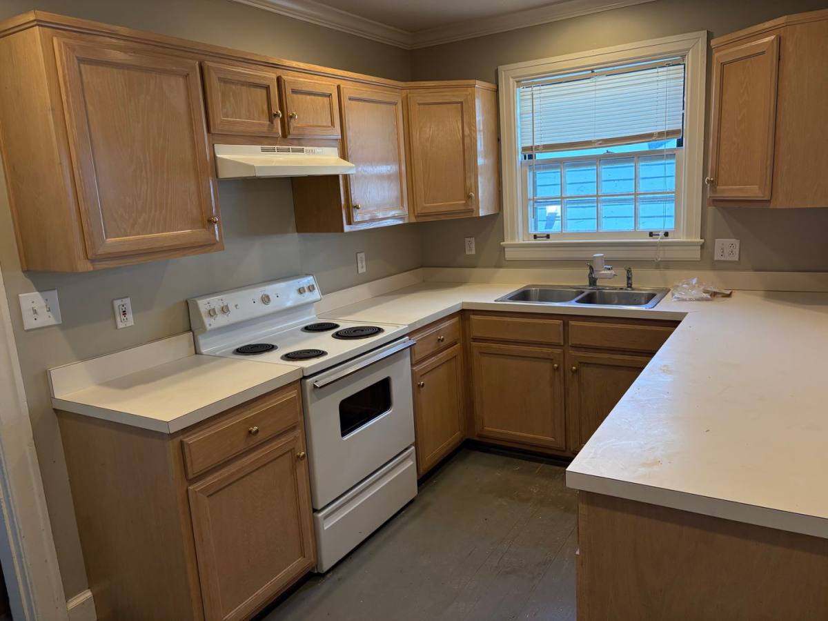 Apartment for rent at 4106 Colorado Ave, Nashville, TN 37209