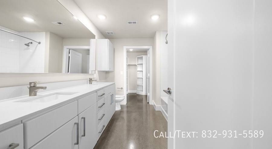 Apartment for rent at 300 Ruthven St #E25D3, Houston, TX 77002