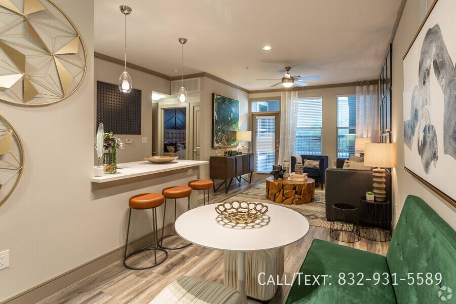 Apartment for rent at 998 Crosby St #M1801, Houston, TX 77019